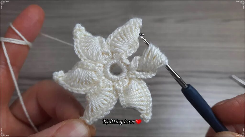 FANTASTIC Easy Very Beautiful Flower Crochet Motif | Knitting Online Tutorial for Beginners Tığ İşi