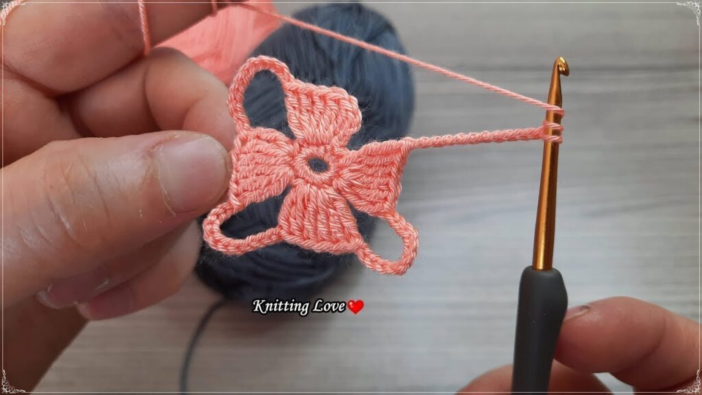 Fantastic Crochet 😍☑️ Elegant & Easy Floral Filet Shawl | Beginner-Friendly Tutorial