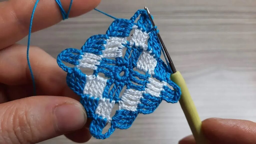 FANTASTIC Beautiful Crochet Flower Knitting Pattern 🌸 – Step-by-Step Explanation for Beginners