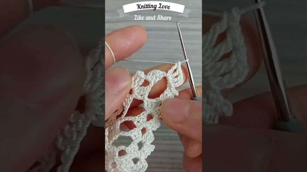 Easy Crochet Square 🟩 | Beginner-Friendly & Beautiful Pattern!