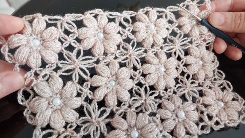 WOW! Beautiful Crochet Flower Knitting Pattern | Step-by-Step Explanation for Beginners