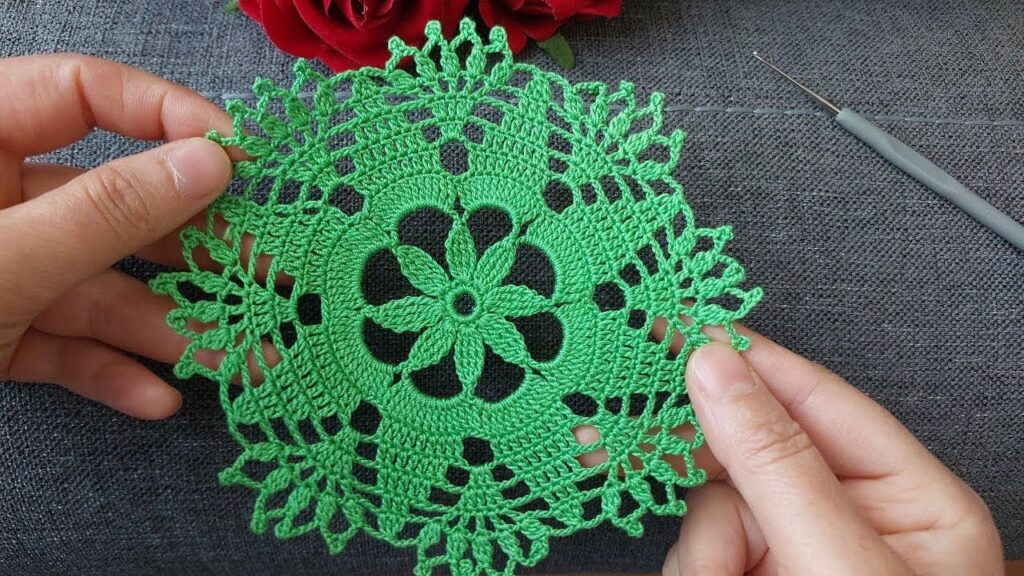 New Model 🌸 Beautiful Flower Crochet Pattern – Online Tutorial for Beginners (2025)