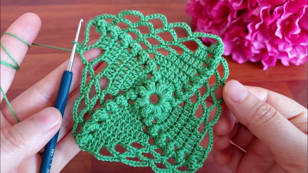 Wow! Beautiful & Easy Crochet Square Flower 🌸 | Perfect Pattern Tutorial for Beginners