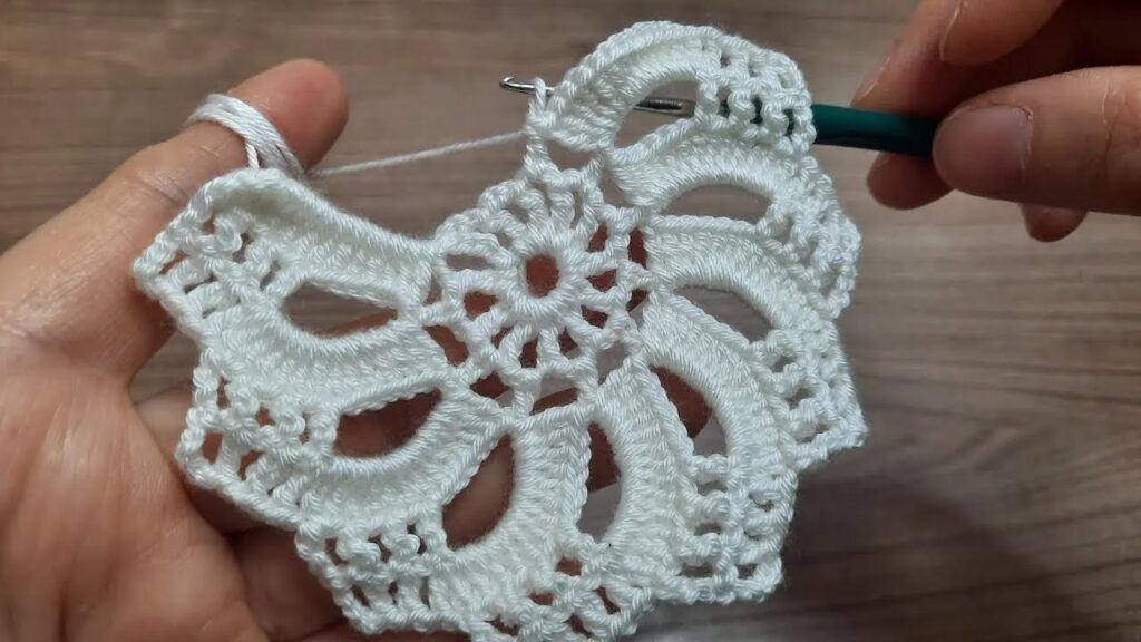 WOW! Super Crochet Idea 🧺 | Eye-Catching Flower Pattern for Stylish Home Decor